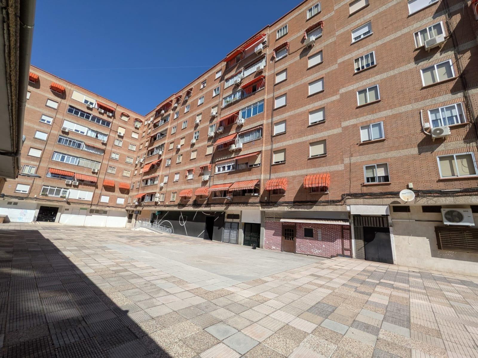 VENTA PISO CENTRO ALCALÁ DE HENARES