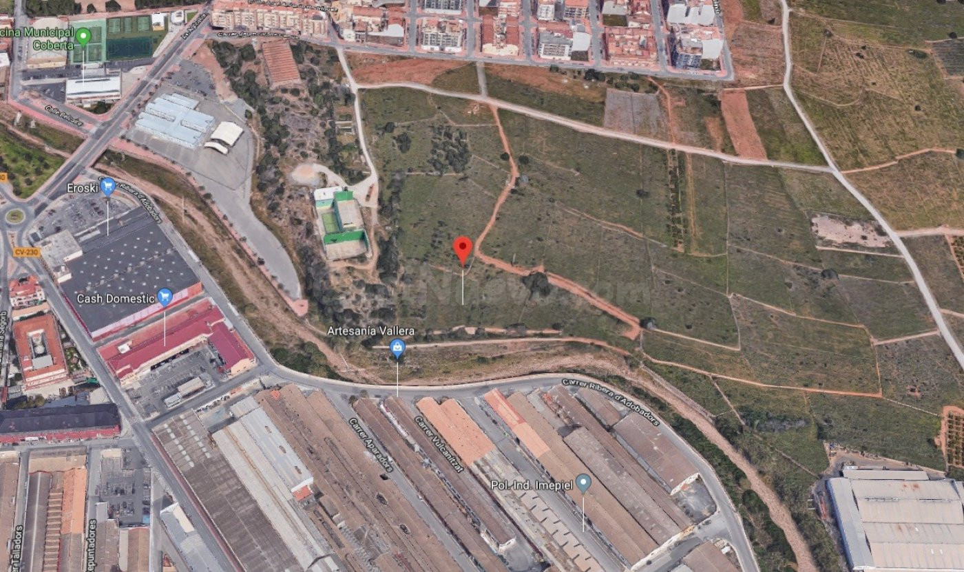 Parcela 2500m² en venta - La Vall d Uixó