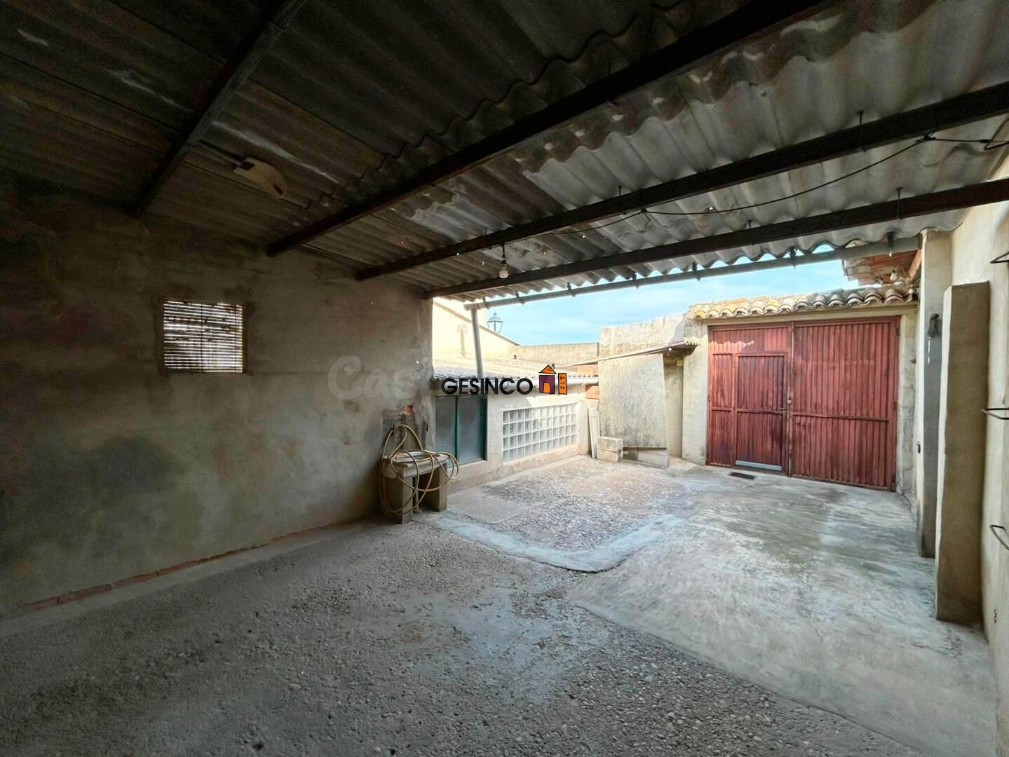 CASA DE PUEBLO CON BUHARDILLA, TERRAZA Y GARAJE - foto 5