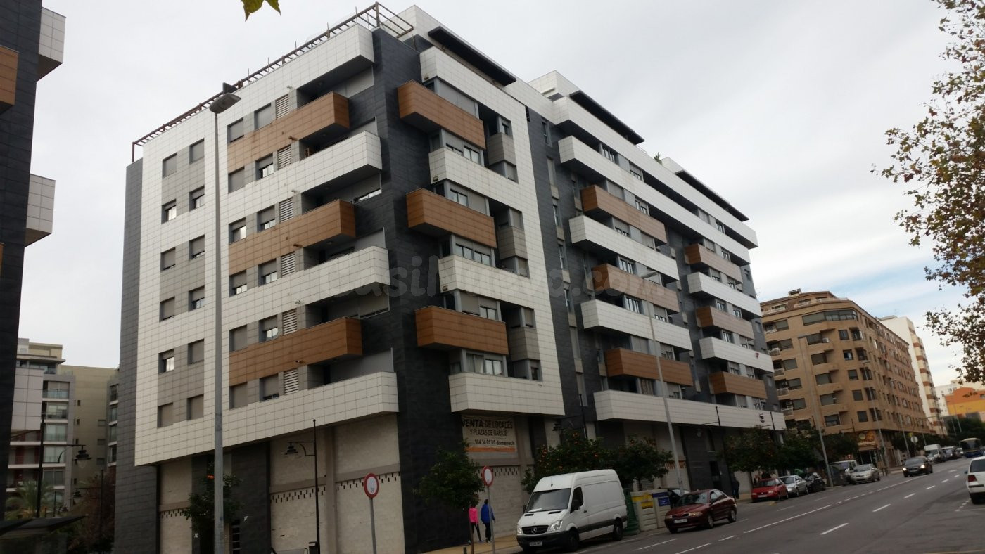 PLAZA GARAJE