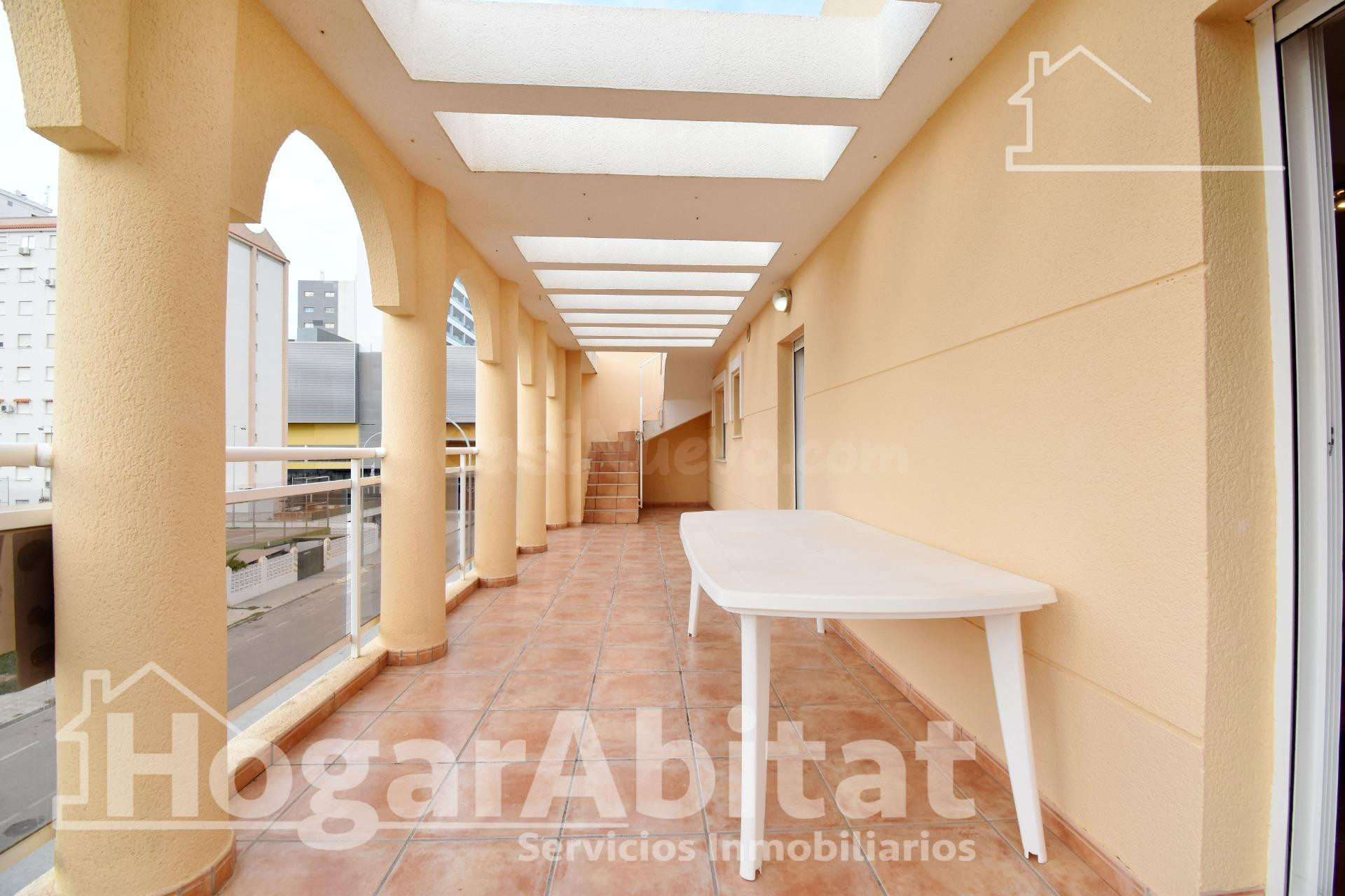 ¡ESPECTACULAR! ÁTICO SEMINUEVO EN RESIDENCIAL CON PISCINA Y  - foto 2