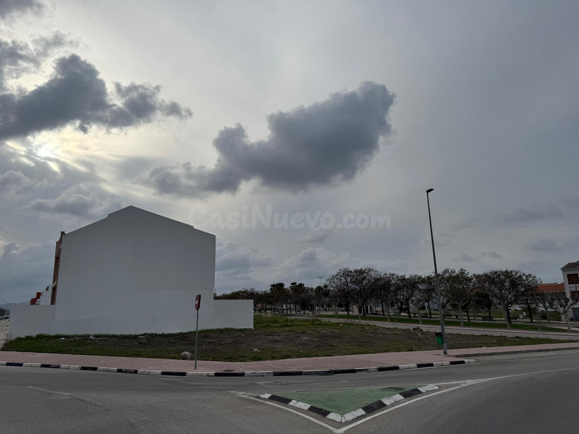 Solar en venta en Piles – excelente ubicación y gran visibil - foto 2