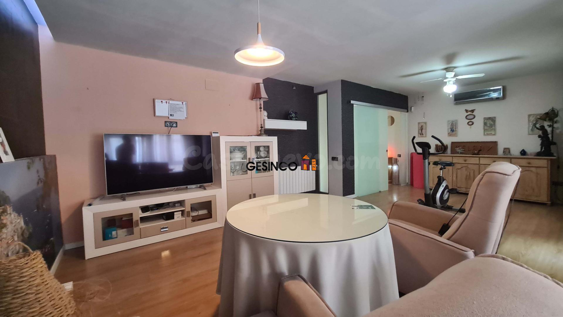 PISO RECAYENTE A GRAN PLAZA EN VENTA EN ONTINYENT - foto 4