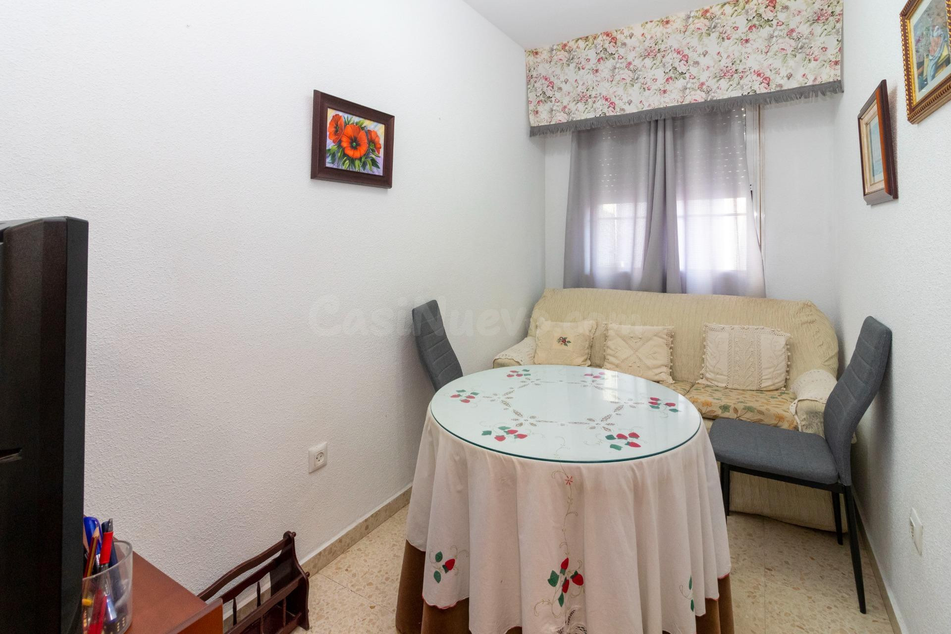 Venta de piso en San Roque Badajoz - foto 4