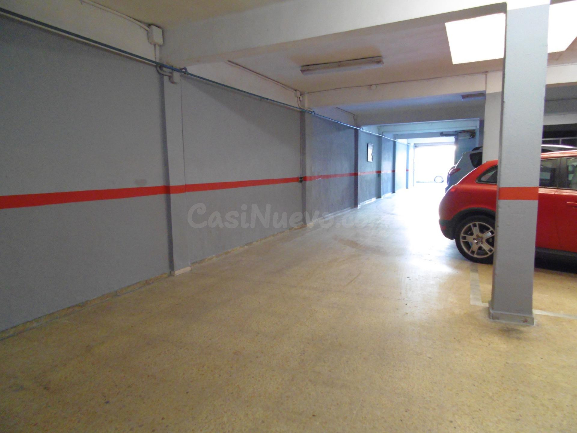 LOCAL CON MUCHAS POSIBILIDADES Y VADO - foto 3
