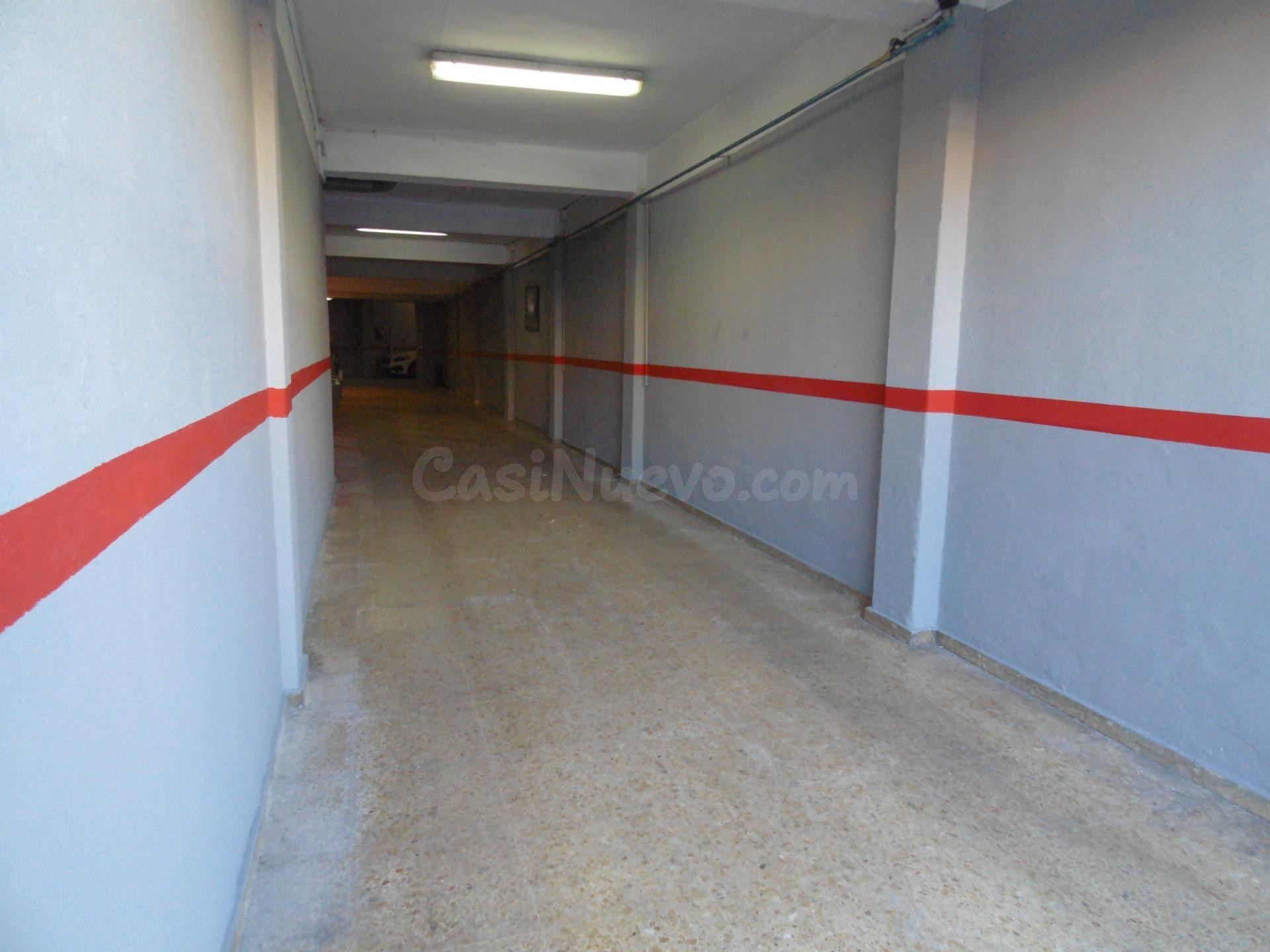 LOCAL CON MUCHAS POSIBILIDADES Y VADO - foto 5