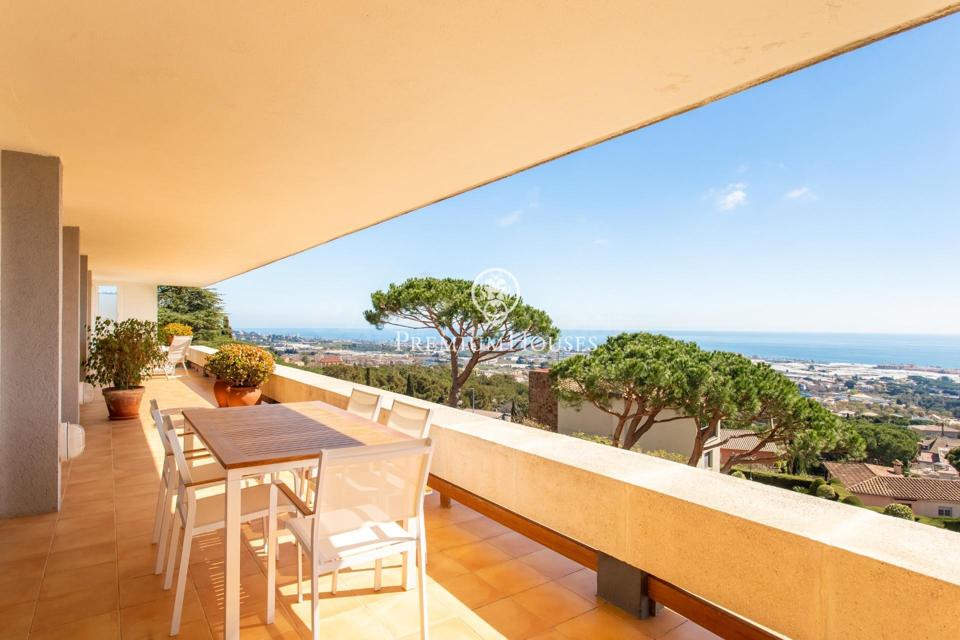Espectacular ático con vistas panorámicas al mar - foto 2