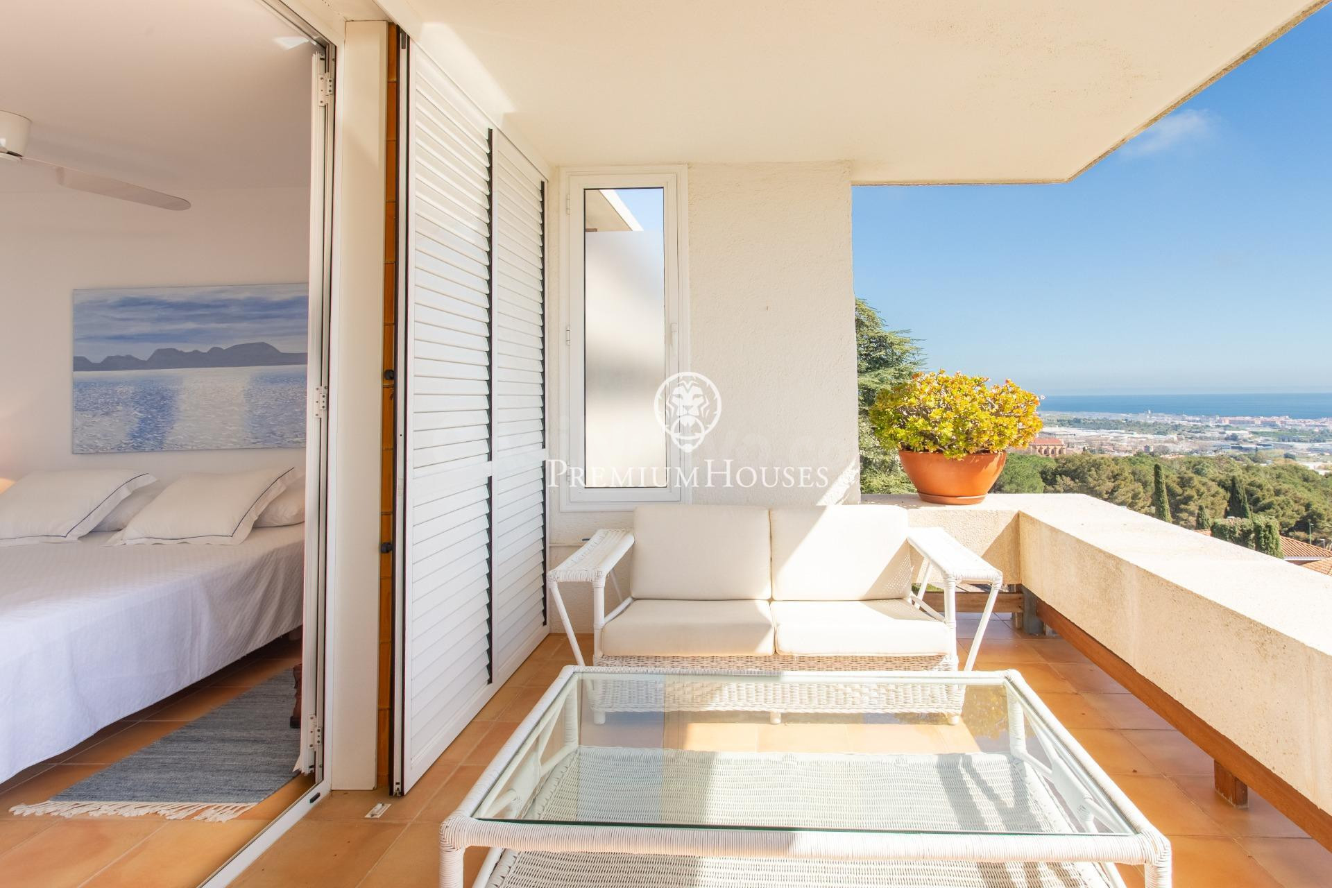 Espectacular ático con vistas panorámicas al mar - foto 4