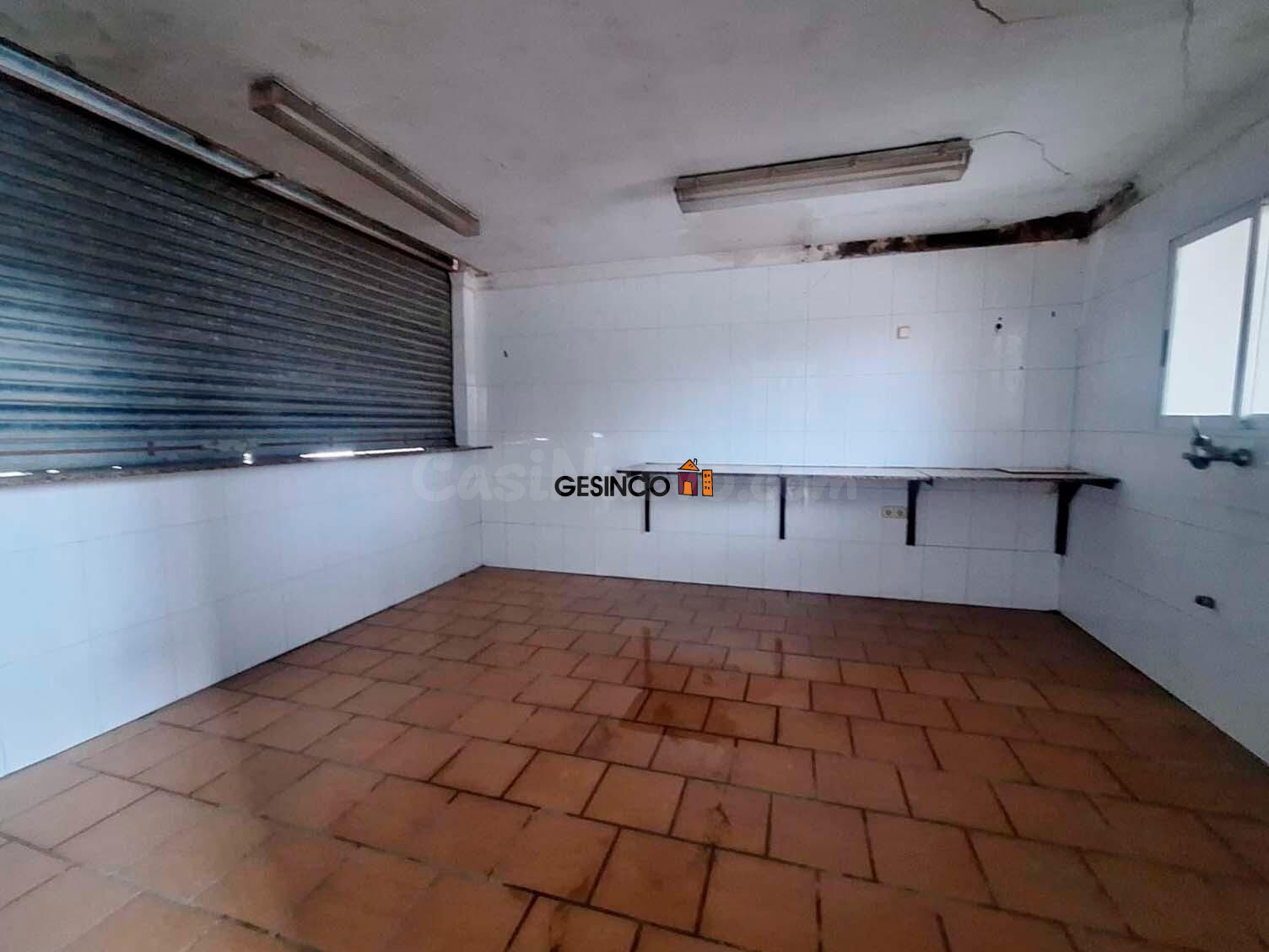 NAVE DIÁFANA CON PATIO EN LA LLOSA DE RANES - foto 3