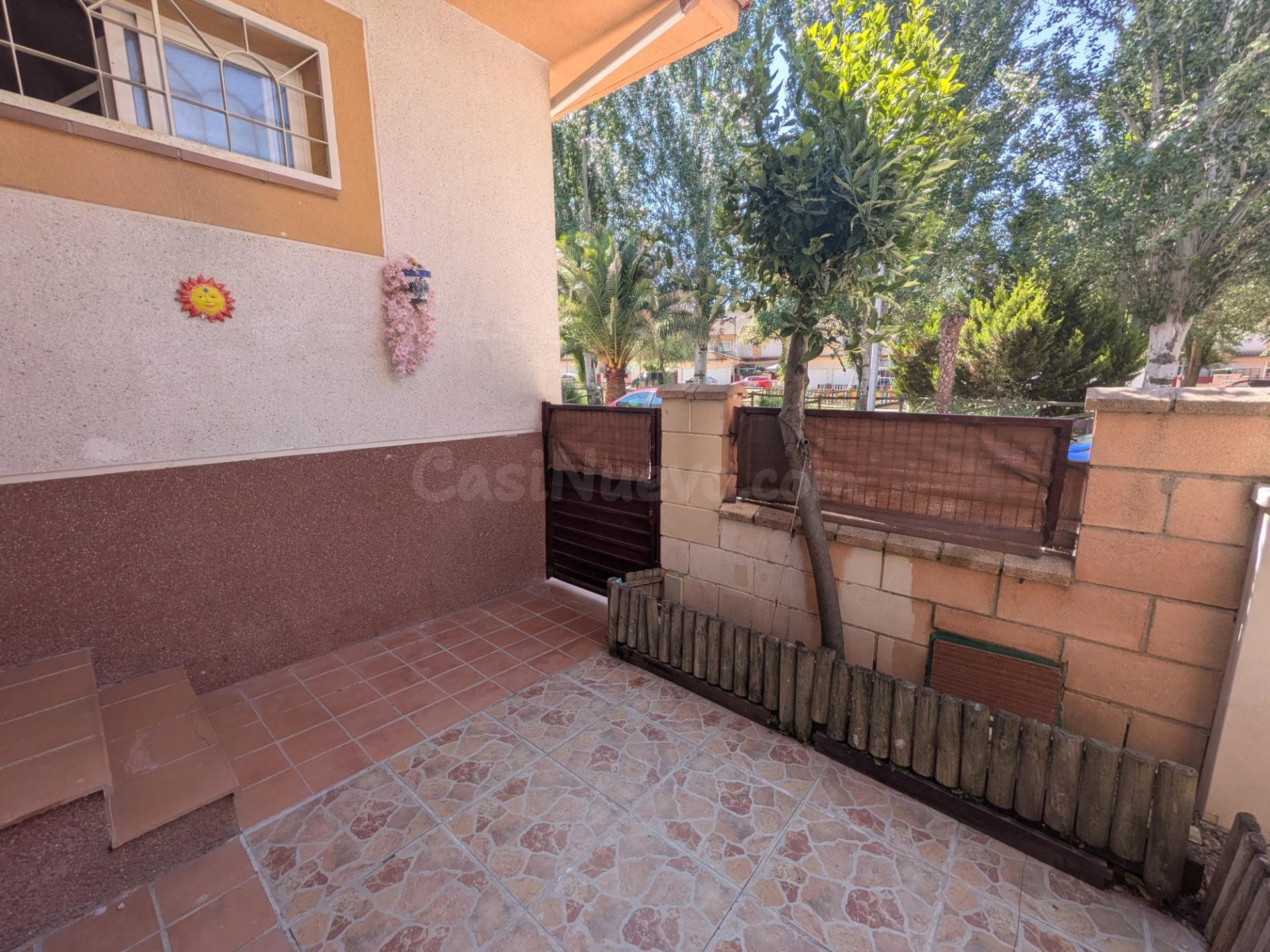 ADOSADO EN VILLALBILLA - foto 3