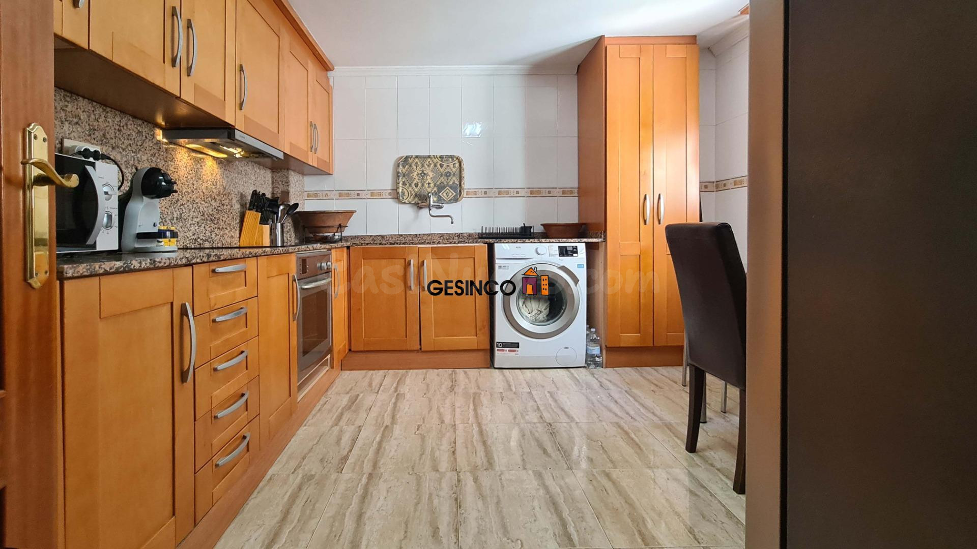 VIVIENDA EN EL BARRIO DEL LLOMBO EN VENTA