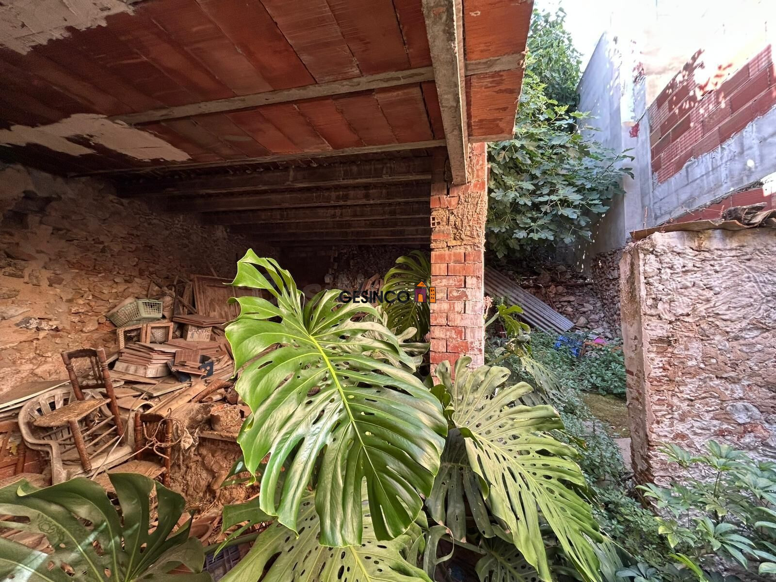 CASA DE PUEBLO PARA REFORMA INTEGRAL - foto 2