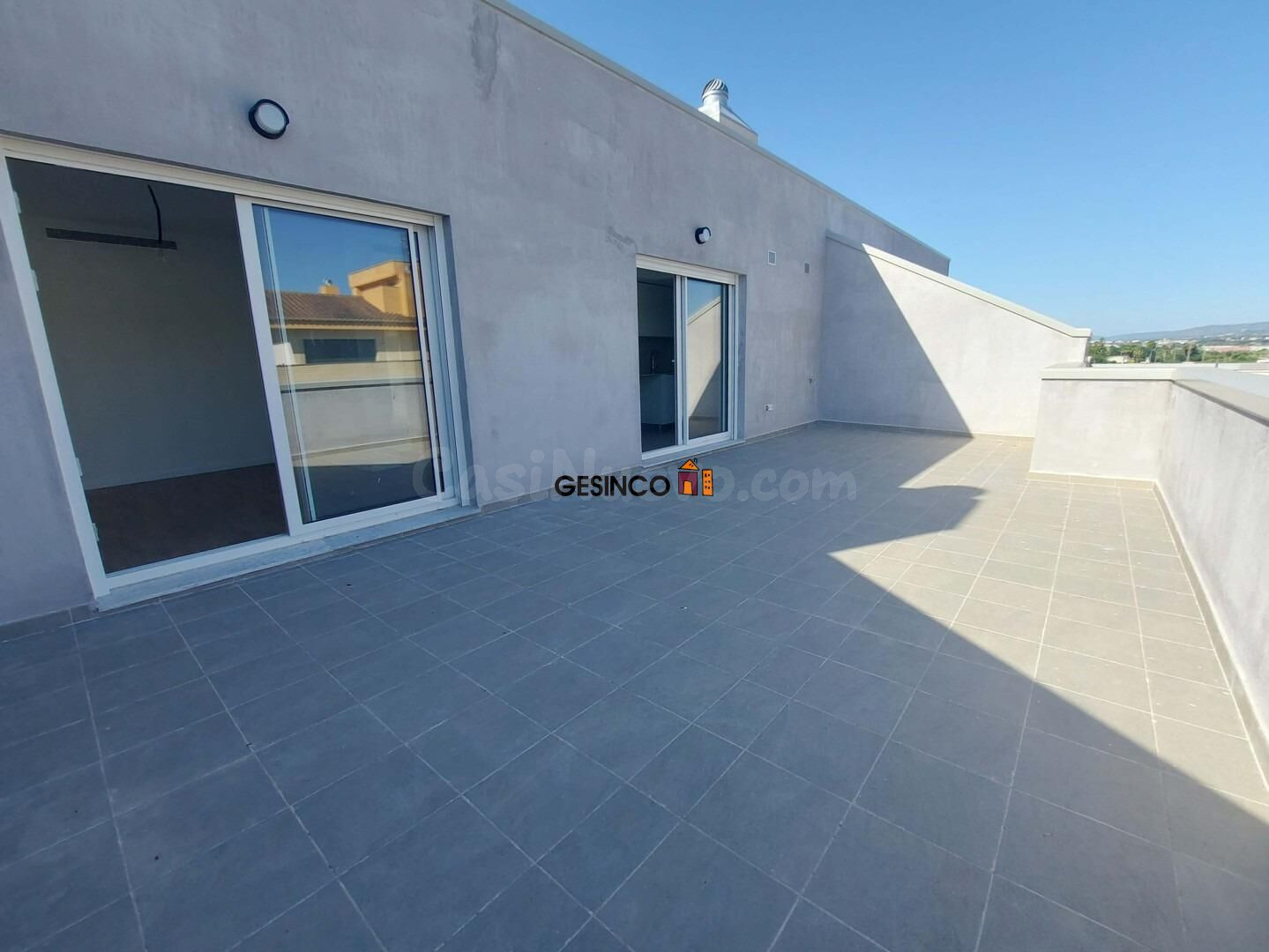 ÁTICO DE OBRA NUEVA CON TRASTERO INCLUIDO