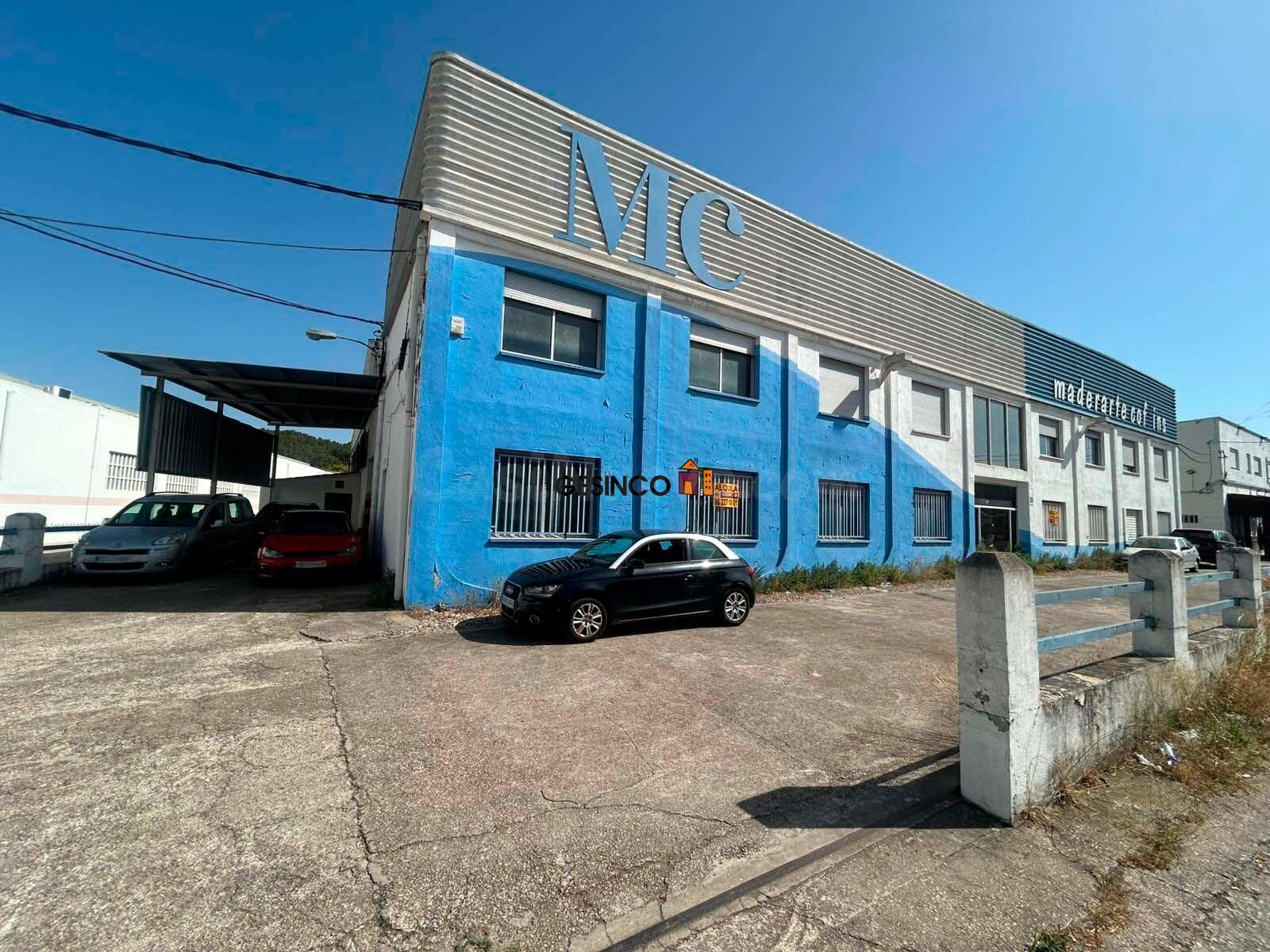 GRAN NAVE INDUSTRIAL EN ALQUILER - foto 3