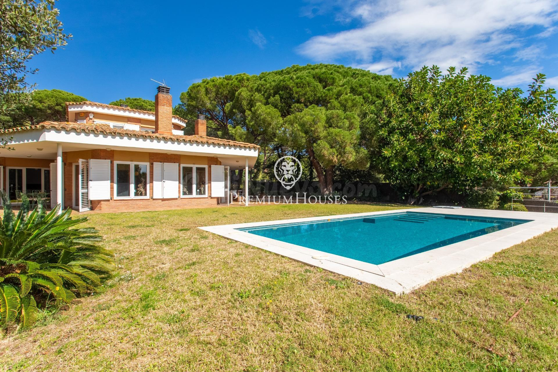 Exclusiva casa con vistas espectaculares al mar en Cabrera d