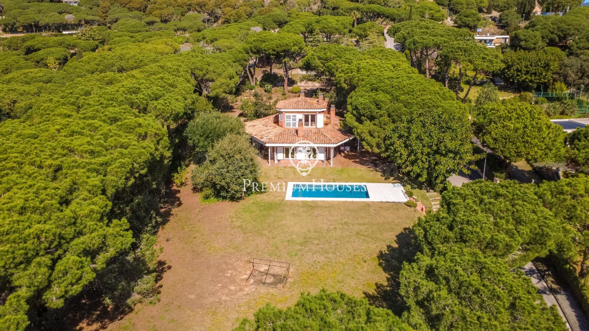Exclusiva casa con vistas espectaculares al mar en Cabrera d - foto 2