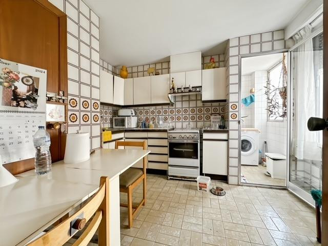 CENTRO, 4 habitaciones, ascensor, ¿lo visitamos?