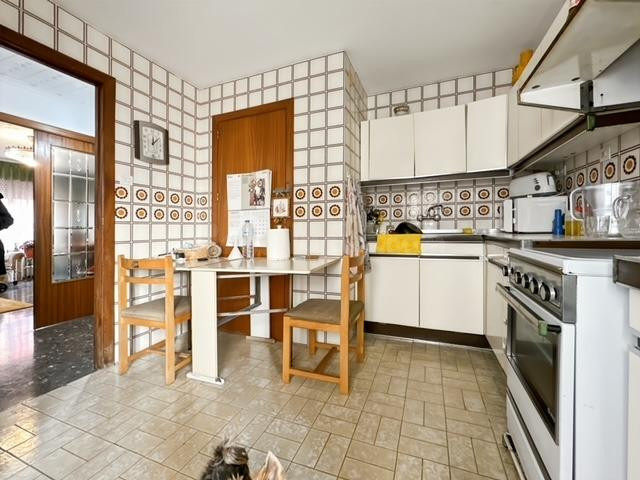 CENTRO, 4 habitaciones, ascensor, ¿lo visitamos? - foto 2