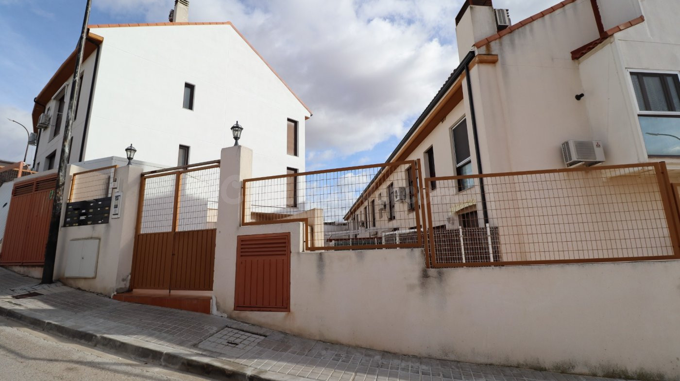 DUPLEX EN CORPA