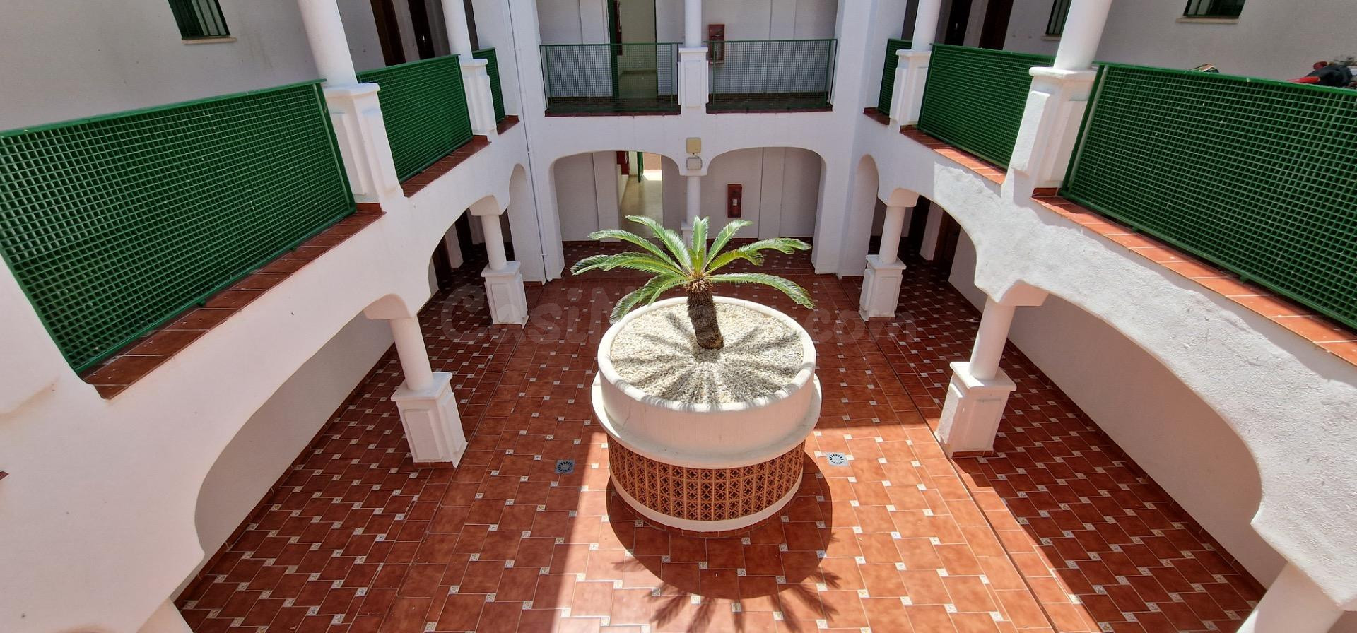 OPORTUNIDAD DE INVERSIÓN EN PUEBLO GOLETO, APARTAMENTO ESPAC - foto 4