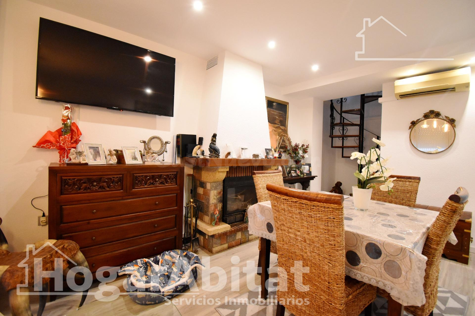BONITO DÚPLEX ALTO Y AMPLIO CON BALCÓN Y ASCENSOR - foto 4