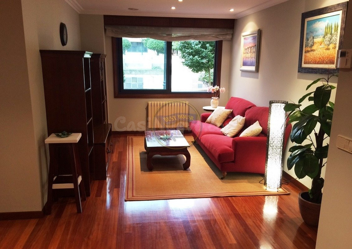 APARTAMENTO DE DOS habitaciones, GARAJE Y TRASTERO, EN HISPA