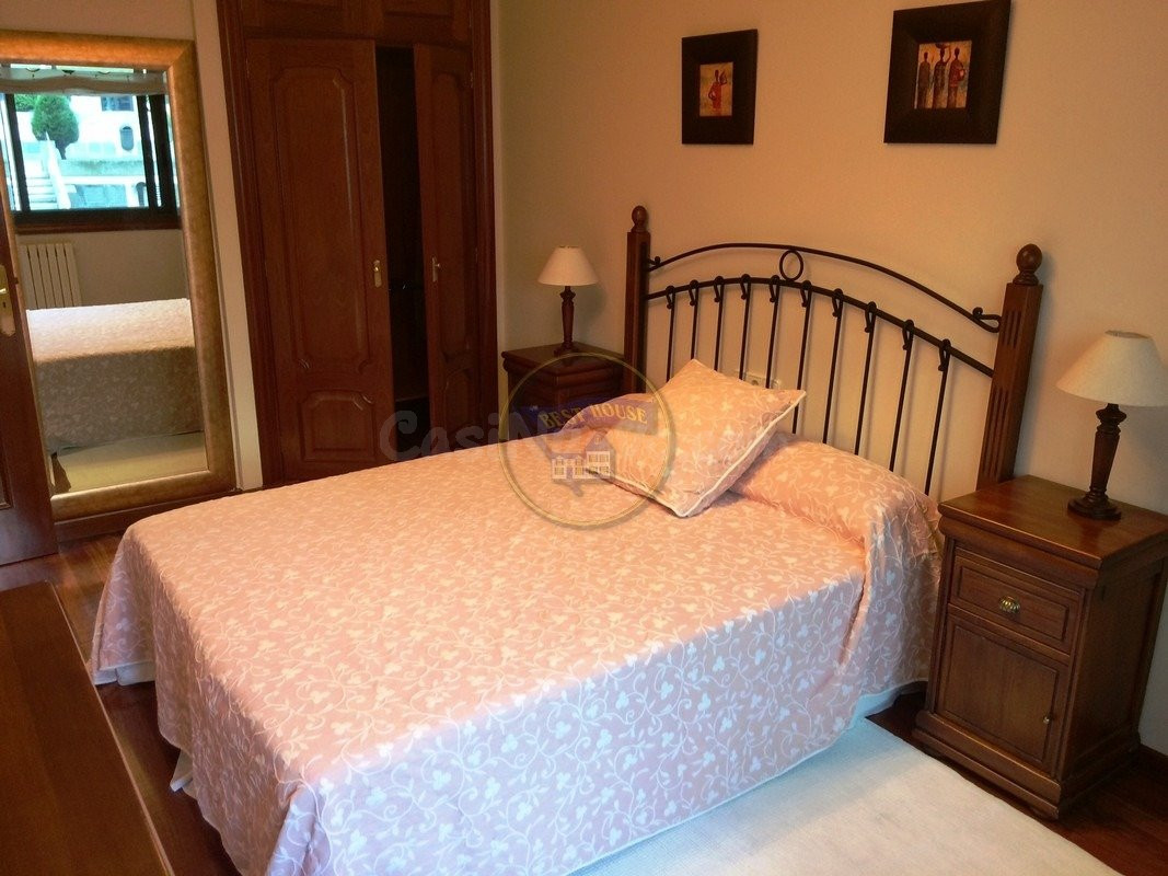 APARTAMENTO DE DOS habitaciones, GARAJE Y TRASTERO, EN HISPA - foto 5