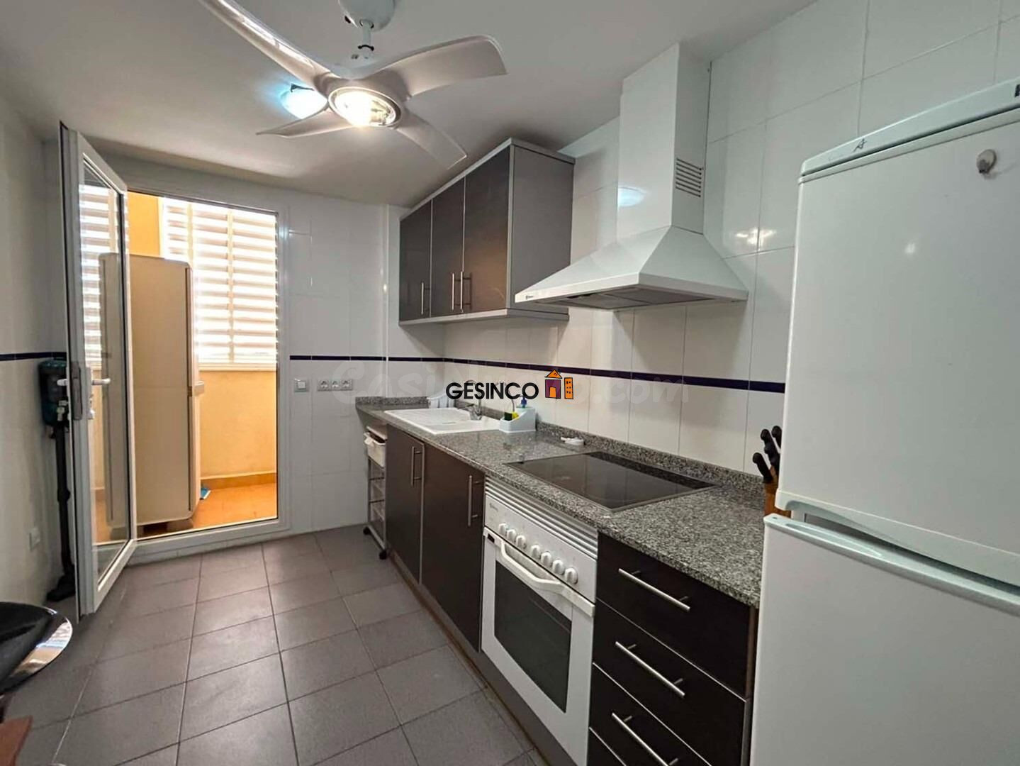PISO CON GARAJE Y TRASTERO EN EL CENTRO DE L'ALCÚDIA DE CRES - foto 4