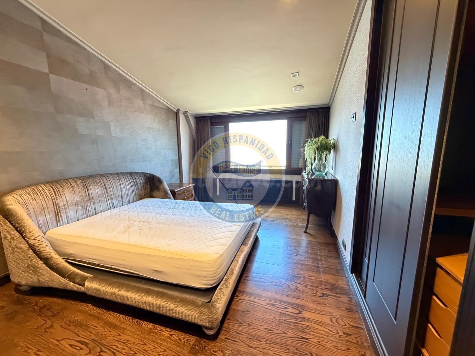 EXCLUSIVO ÁTICO-DÚPLEX CON VISTAS AL MAR - foto 2
