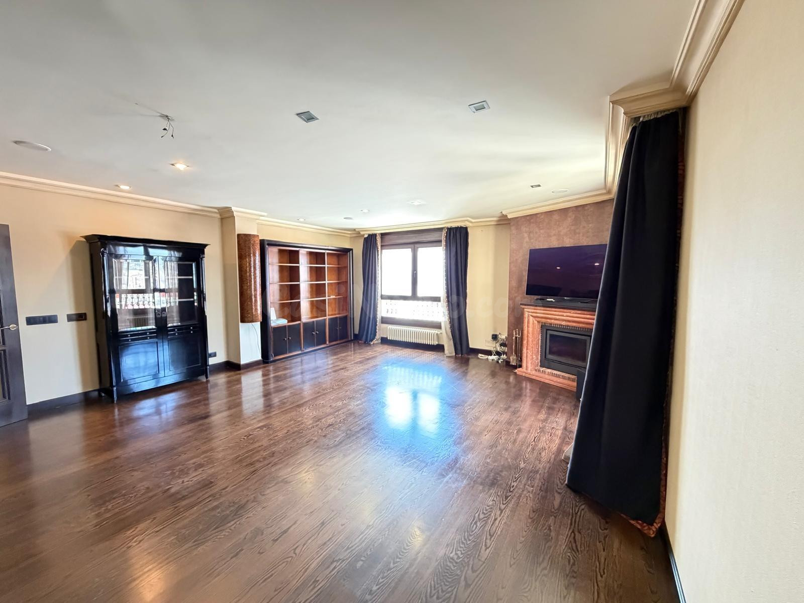 EXCLUSIVO ÁTICO-DÚPLEX CON VISTAS AL MAR - foto 3