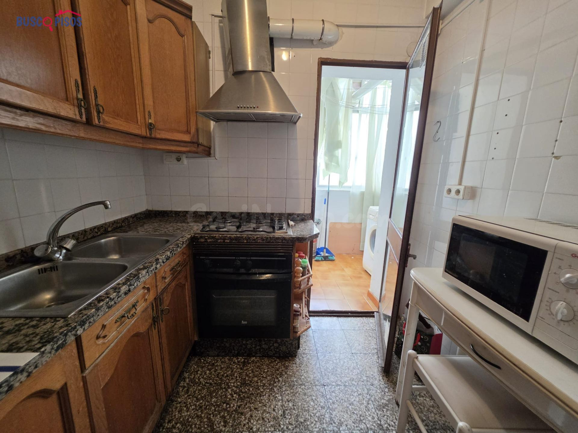PISO PARA REFORMAR EN ZONA HUERTA DE LA REINA - foto 5