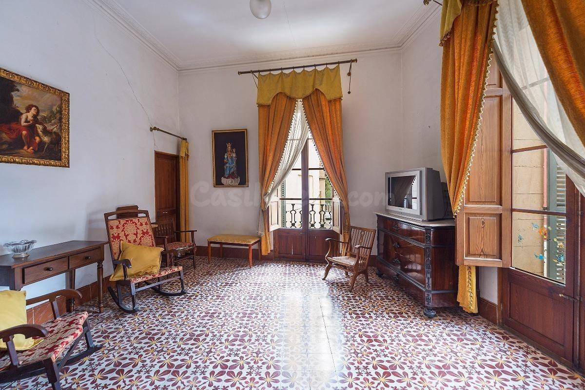 Edificio señorial en venta en el centro de Inca - foto 3