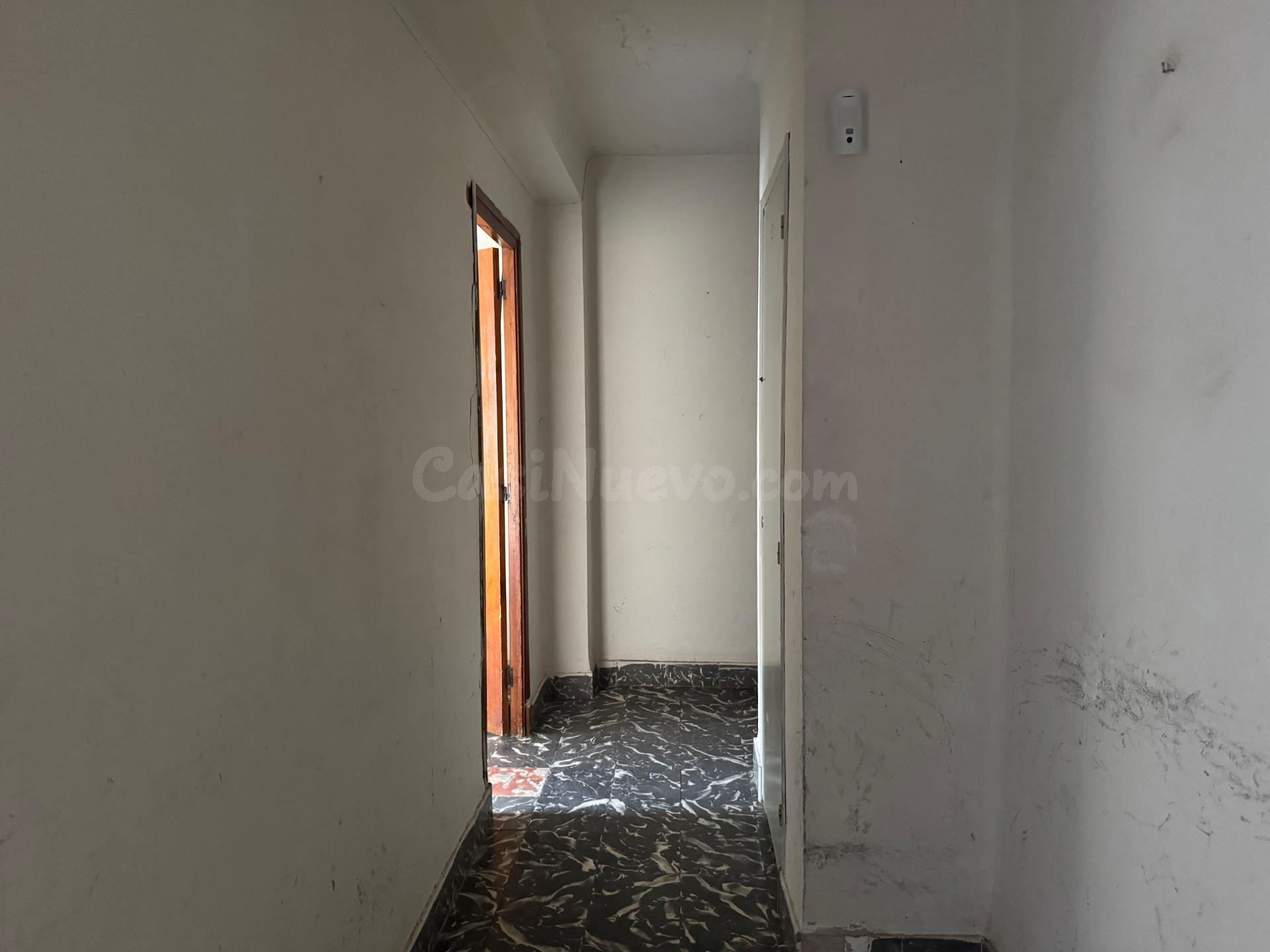 Piso de 3 habitaciones para reformar en zona San Francisco,  - foto 4