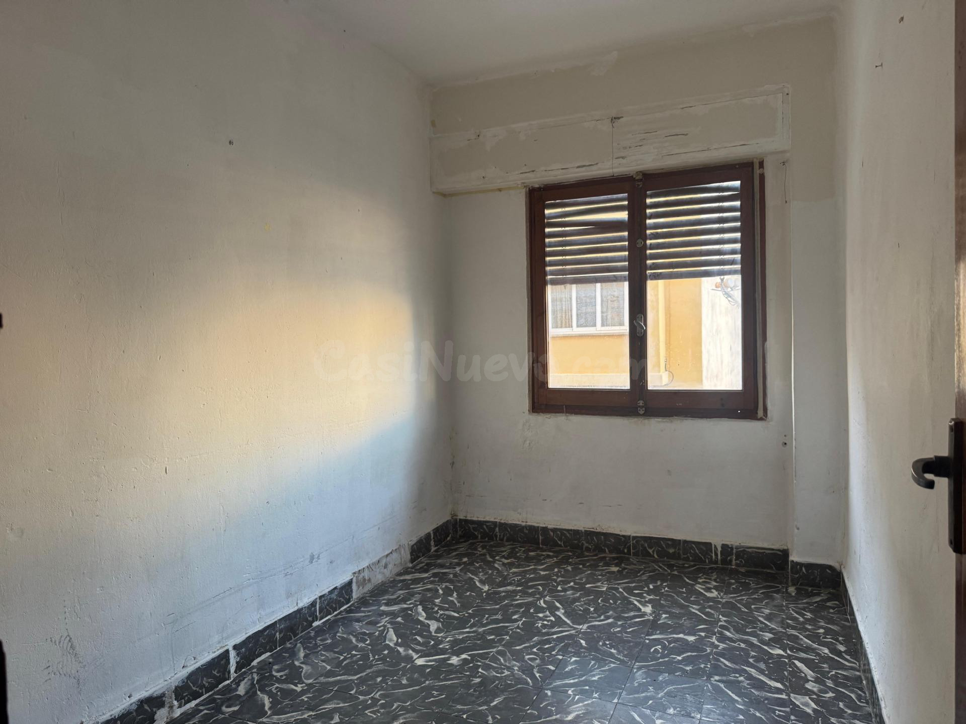 Piso de 3 habitaciones para reformar en zona San Francisco,  - foto 5