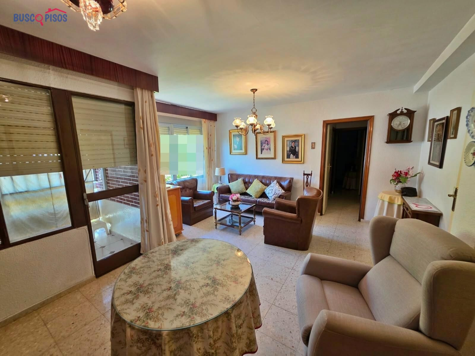 PISO EN VENTA CONSERVADO ZONA ARCÁNGEL - foto 4