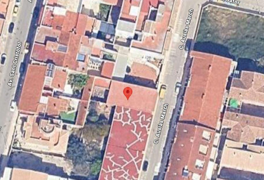 Aqui tienes el solar, falta tu proyecto. - foto 2