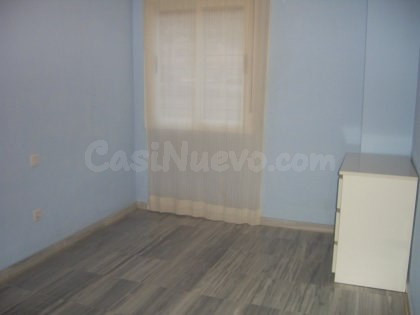 Piso 2 habitaciones en alquiler - MERCADONA - foto 3