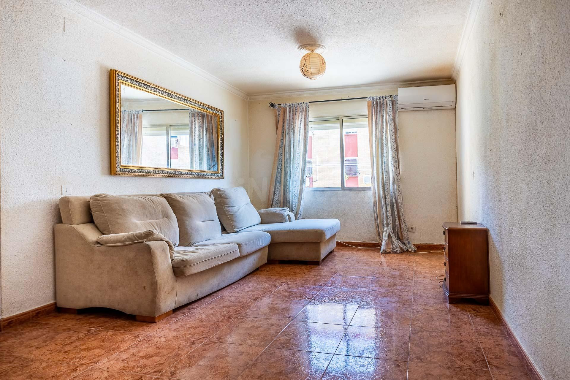 PISO EN VENTA JUNTO A LA IGLESIA - foto 3