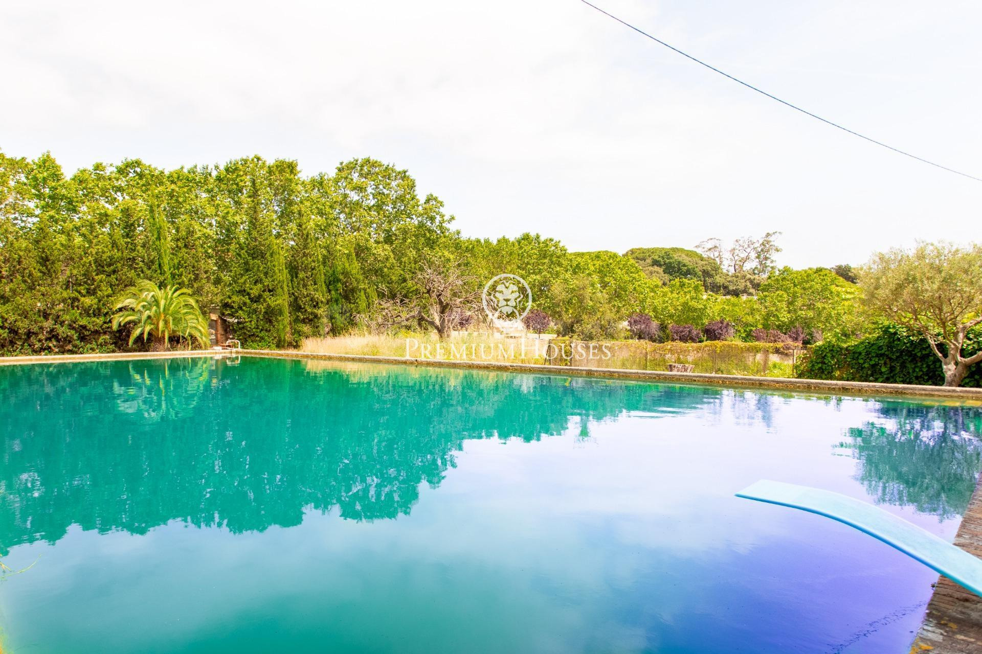Fantástica finca centenaria con piscina en venta en el centr - foto 4