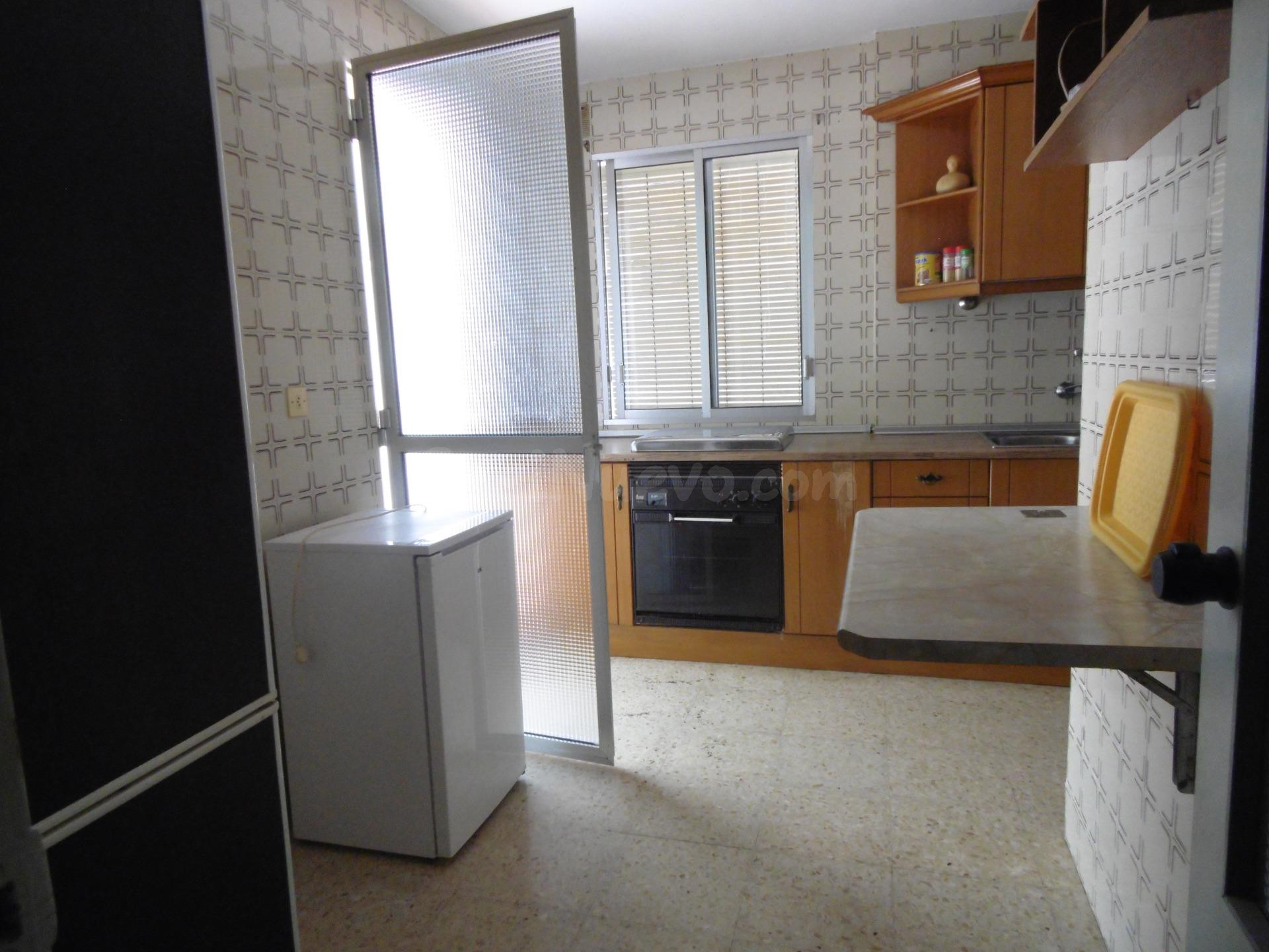 EL MEJOR PISO DE VALVERDE DEL CAMINO - foto 4