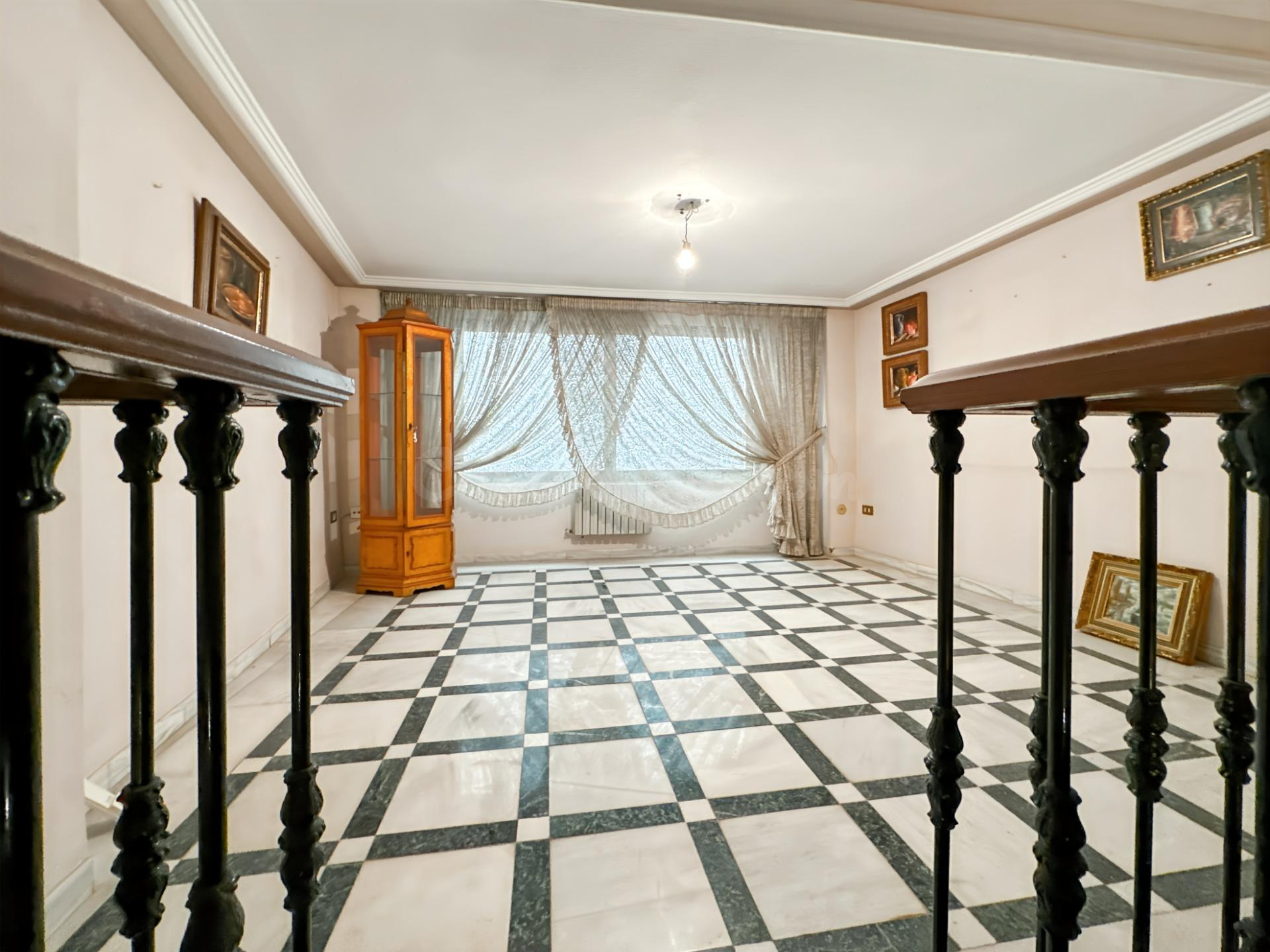 ️ Casa Histórica Única en el Corazón de Castellón - foto 5