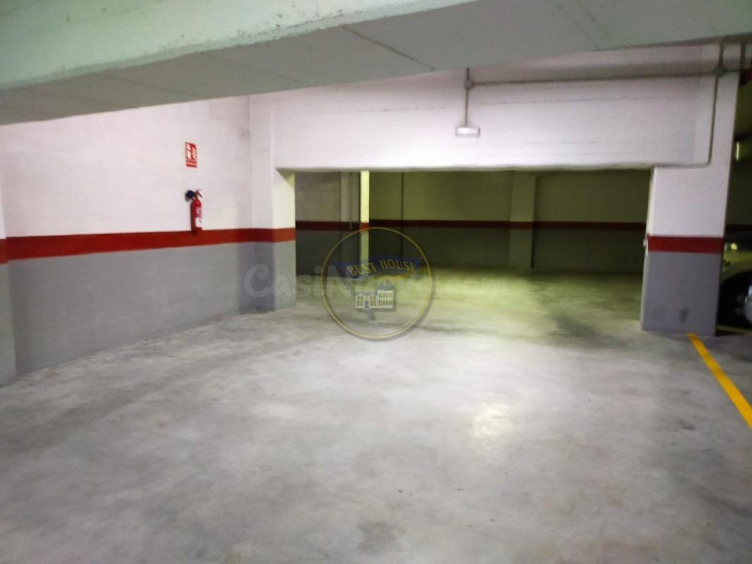 PLAZA DE GARAJE EN HISPANIDAD, EN LA PEATONAL ENRIQUE XABIER