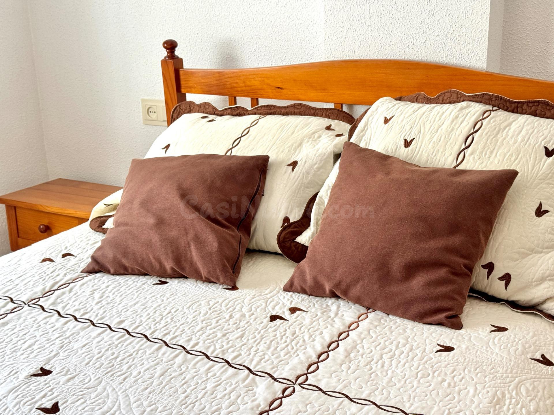 APARTAMENTO TEMPORADA DE INVIERNO GANDÍA 2026-2027 - foto 4