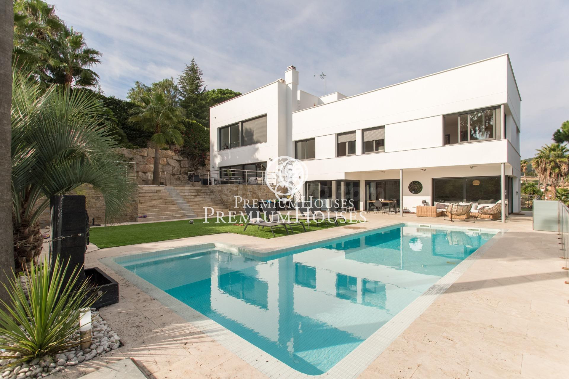 Vivienda minimalista en venta en exclusiva en Rocaferrera, Sant Andreu de Llavaneres