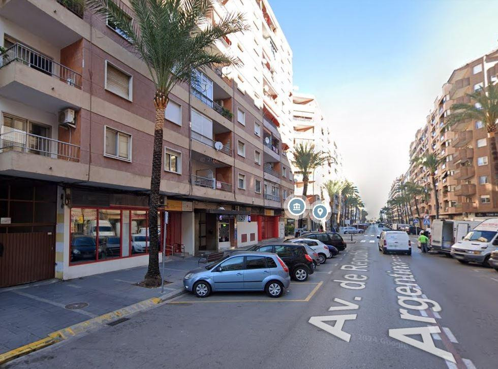 Plaza de garaje en república - foto 2