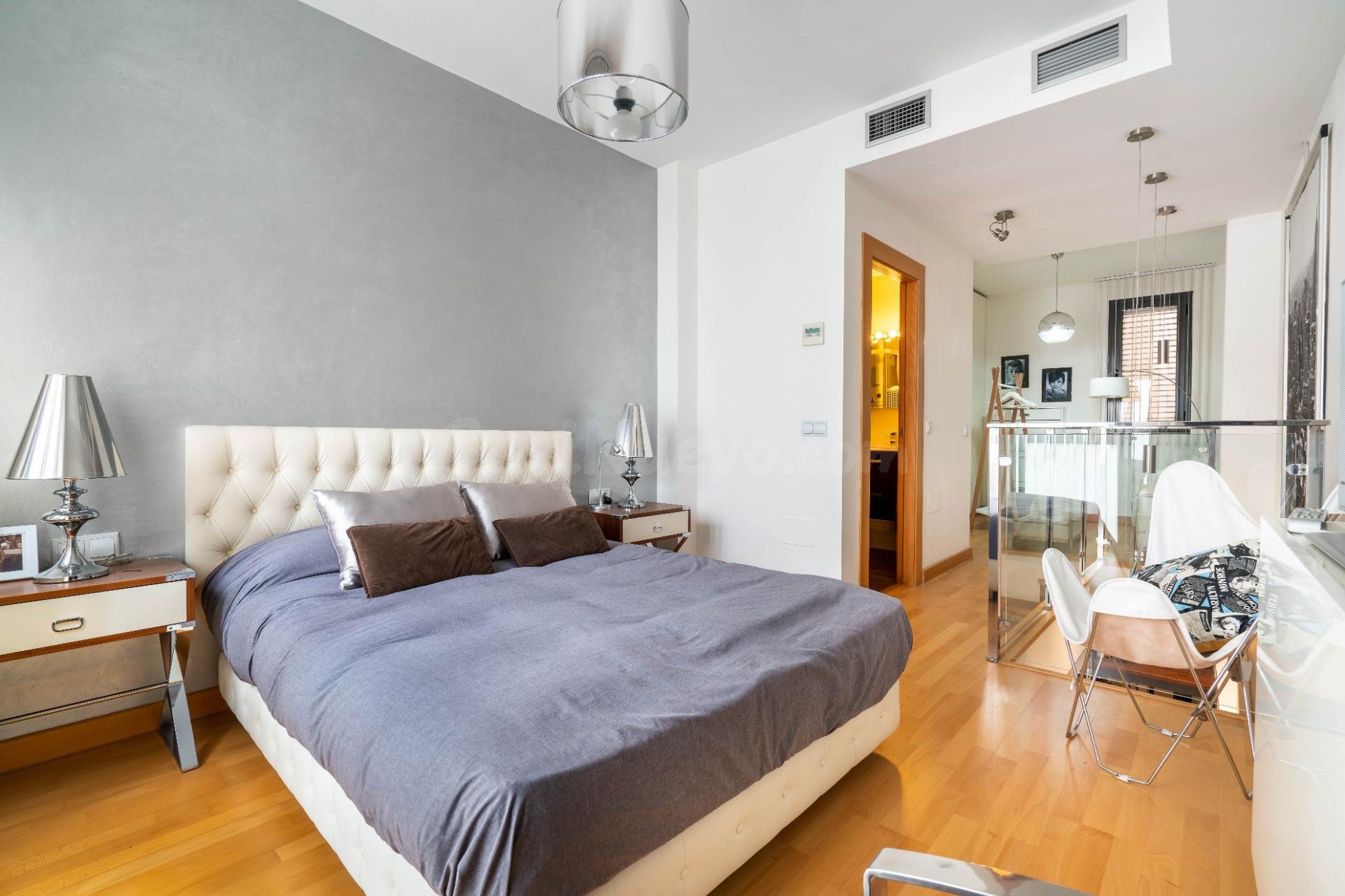 PRECIOSO LOFT EN ALQUILER  EN EL CENTRO DE ALMERÍA - foto 3
