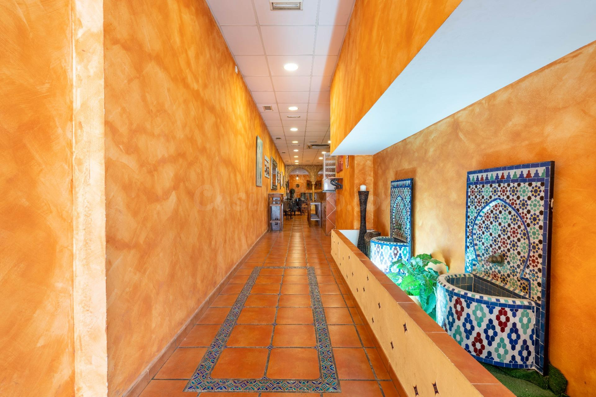 Local comercial 127m² en venta - La cañada - foto 3