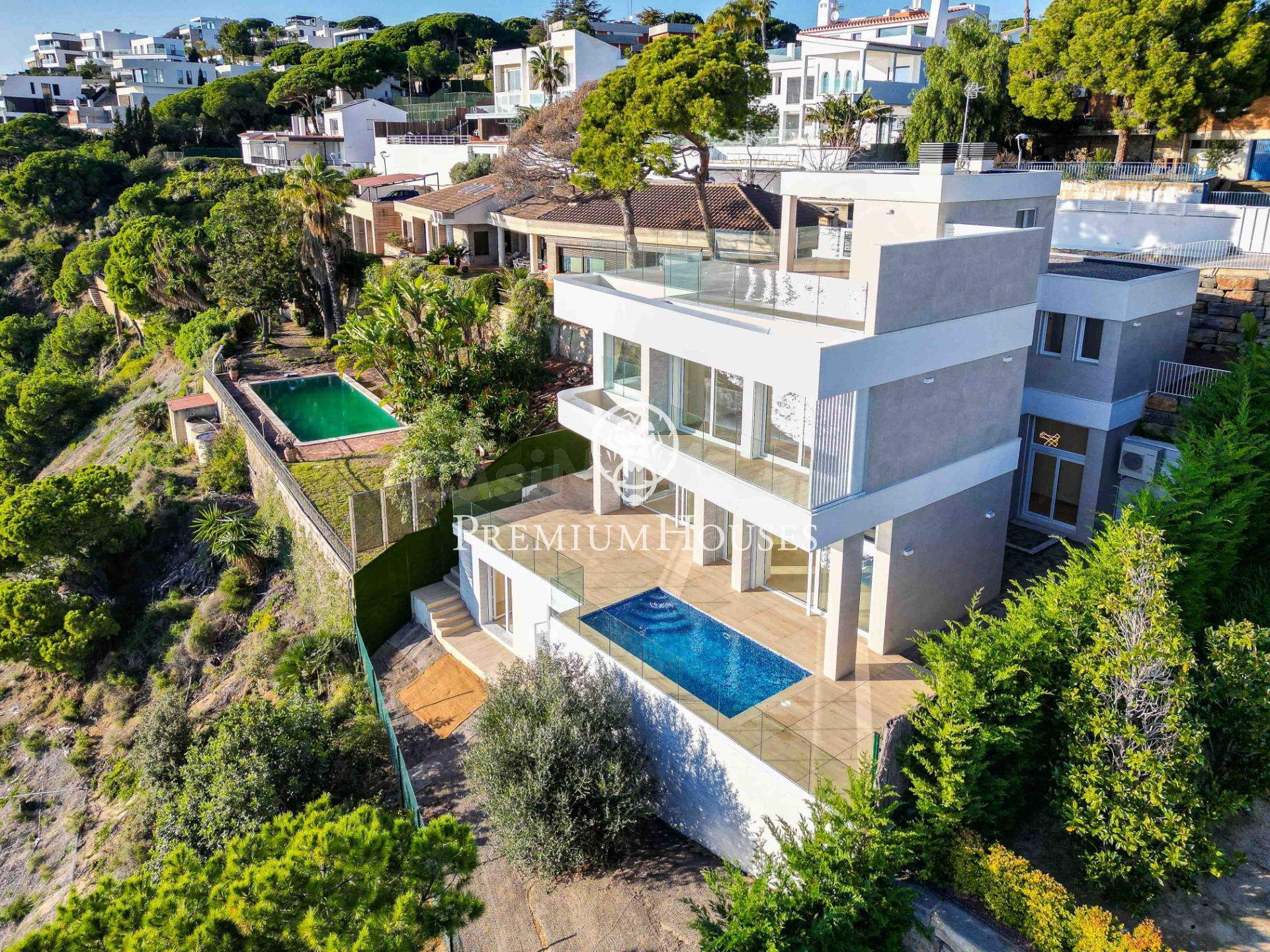 Casa en venta con espectaculares vistas al mar en Arenys de  - foto 2