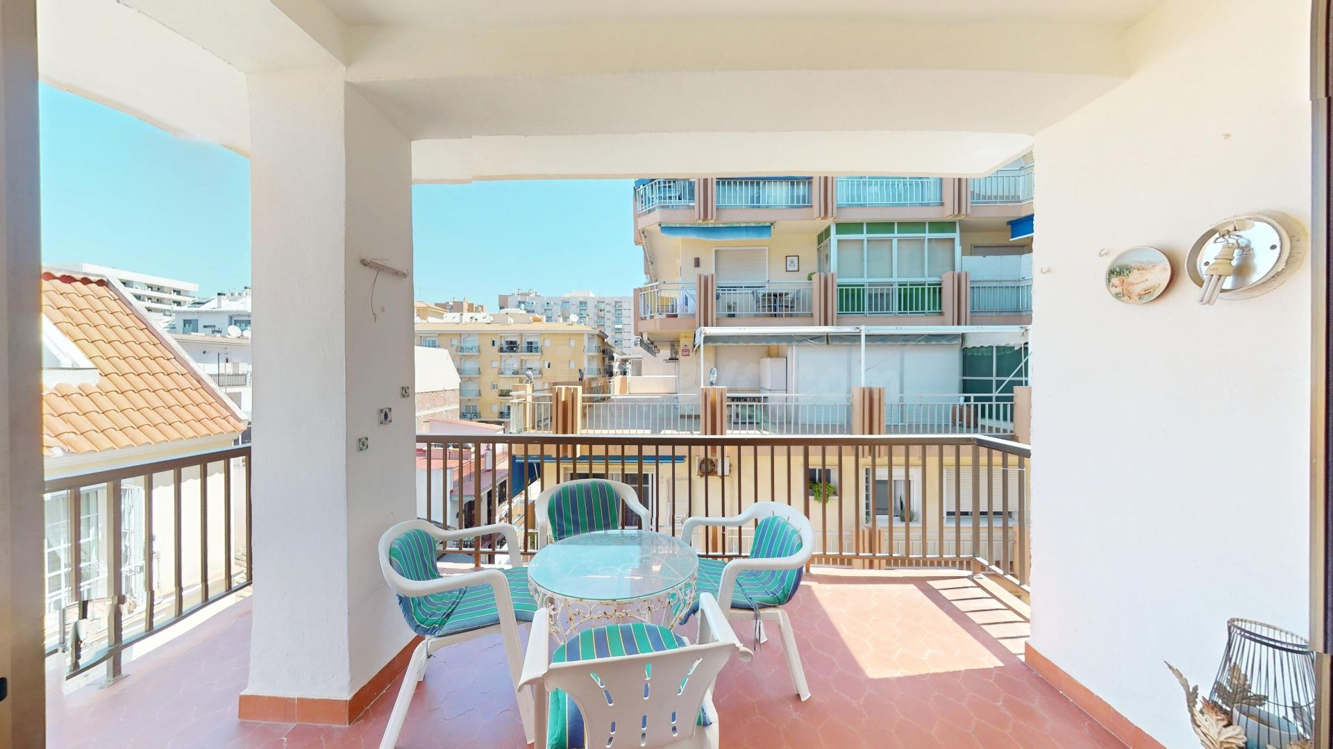 Piso en Fuengirola, a solo 100m de la playa!