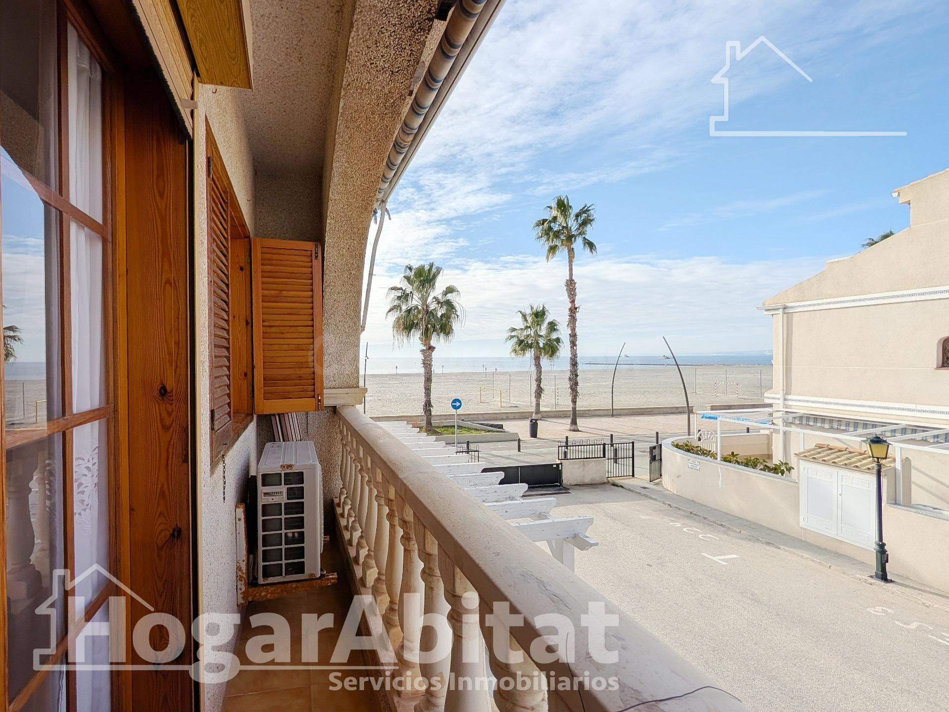 ¡PRIMERA LÍNEA DE PLAYA! PRECIOSA CASA AMPLIA EN RESIDENCIAL - foto 4